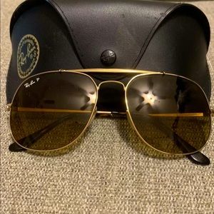 Ray-Ban Unisex polarized 3561 aviators like new